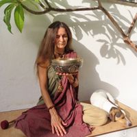 EARTH - singing bowl meditationwith touching the earth 
